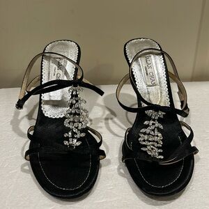 NWOT Alan Chan couture Vero Cuoio rhinestone straps heels open sandals size 37